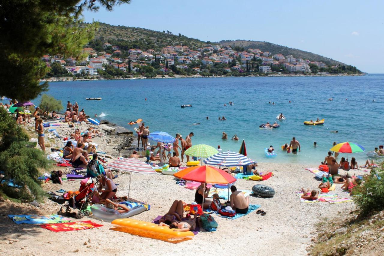 Apartments By The Sea Mavarstica, Ciovo - 12696 Trogir Extérieur photo